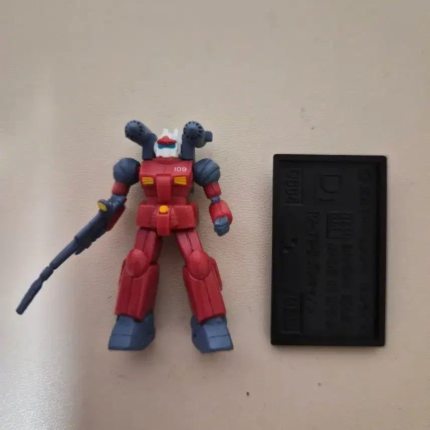 [BUNJANG] Bandai Gundam Collection 1/400 Scale Guncannon (Unit 109) Normal Weapon / 건담콜렉션 1/400- D1 : 건캐논 (109 번기) (노멀 무장)