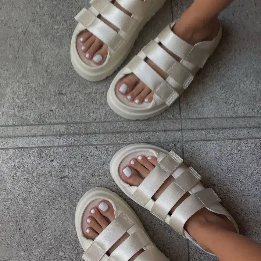 [BUNJANG] UGG Golden Glow Slipper / 어그 골든글로우 슬리퍼