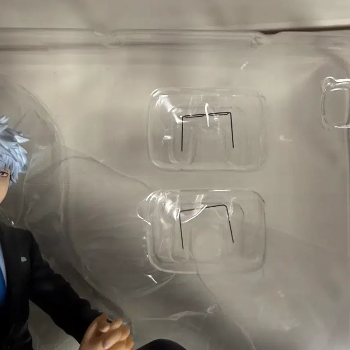 [BUNJANG] Gintama GEM Suit Gintoki Figure / 은혼 GEM 긴토키 정장 피규어  풀파츠 상자 있음
