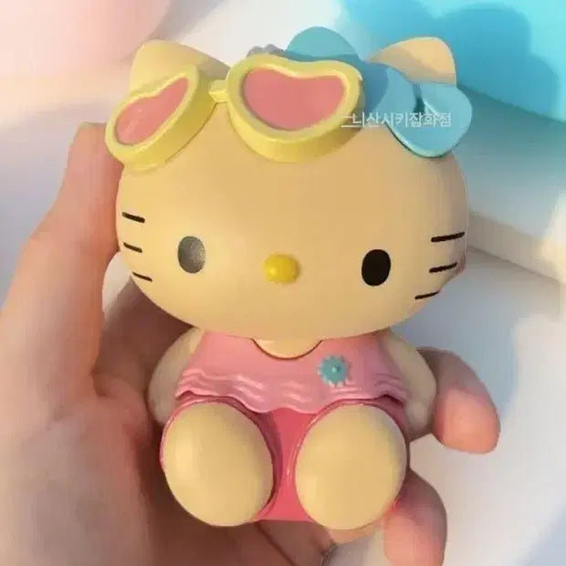 [BUNJANG] Hello Kitty Tanning Figure - Swimsuit Version / 헬로키티태닝 피규어 수영복 버전