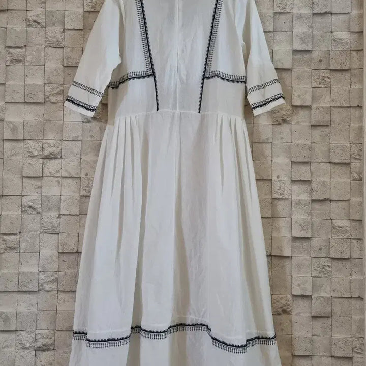 [BUNJANG] White Embroidery Linen Blend Long Dress / 화이트 자수 린넨혼방 롱원피스