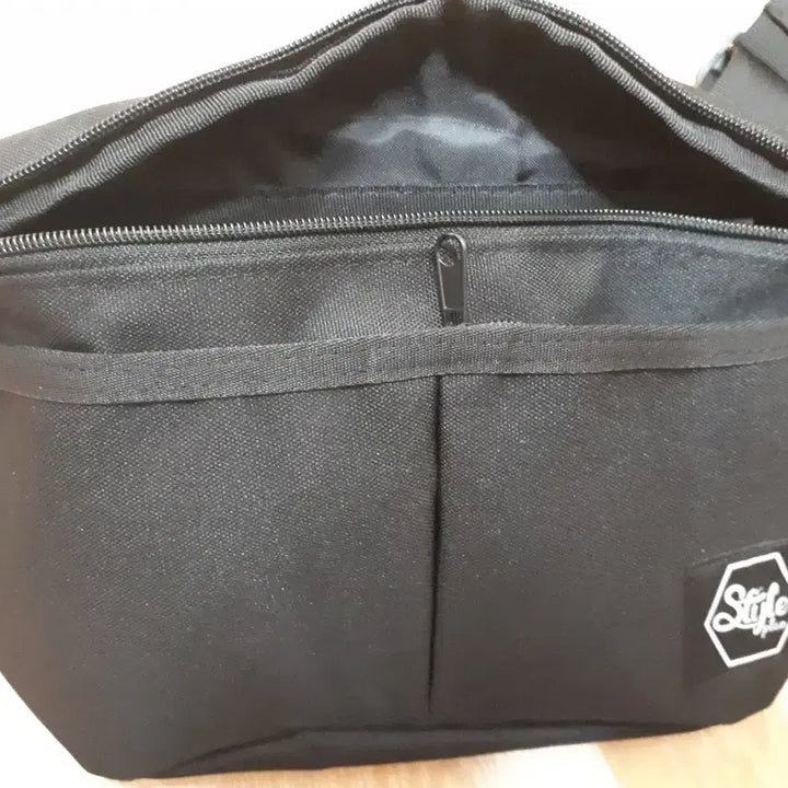 [BUNJANG] Skate Hip Pack / 스케이트 힙색