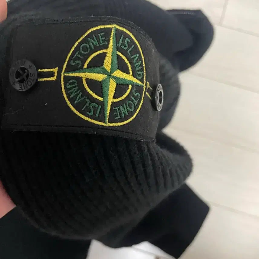 [BUNJANG] Stone Island Half-Zip Knit / 스톤아일랜드 반집업니트 마지막 가격내림
