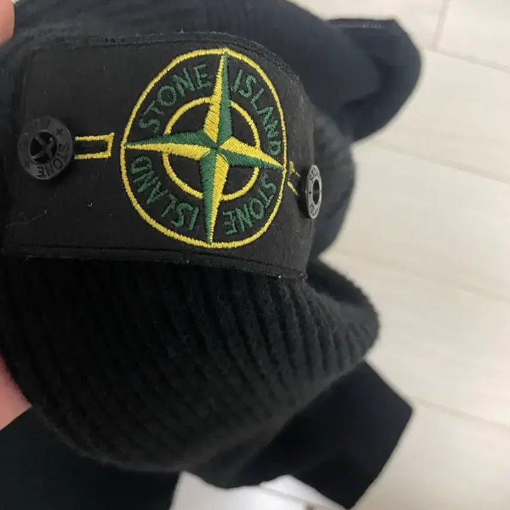 [BUNJANG] Stone Island Half-Zip Knit / 스톤아일랜드 반집업니트 마지막 가격내림