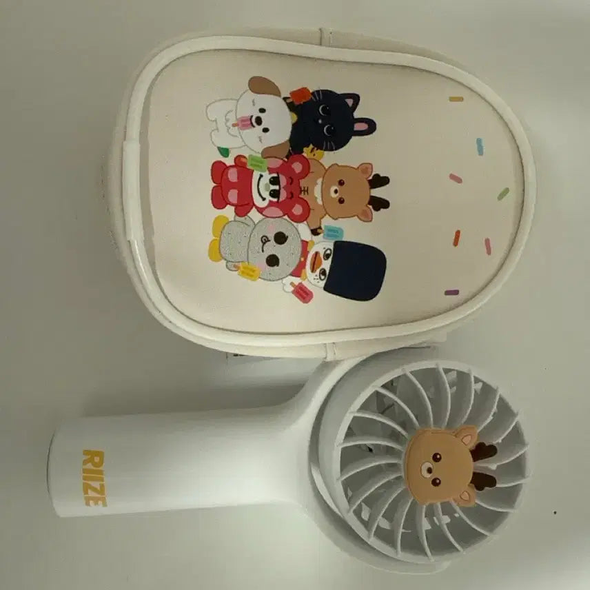 [BUNJANG] RIIZE Woonrakbam Handheld Fan / 라이즈 우락밤 손선풍기