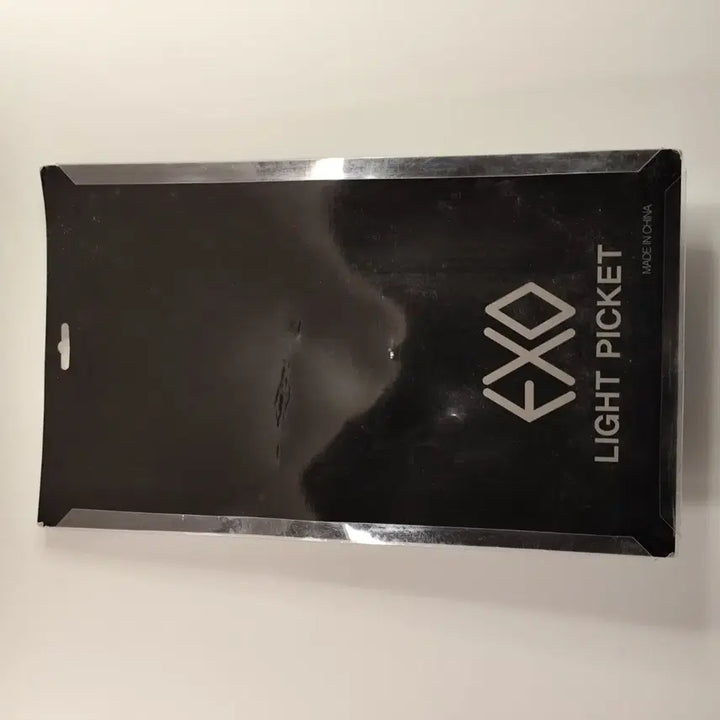 [BUNJANG] EXO Retro Lightstick (Sealed) / [미개봉] EXO 엑소 레트로 응원봉