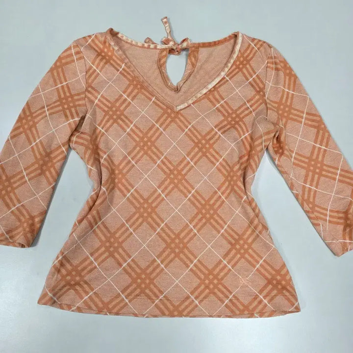 [BUNJANG] Burberry Blue Label Vintage Nova Check V-Neck Knit Top / 버버리 블루라벨 희귀 일본판빈티지)노바체크 라떼갸루 살구핑크오렌지색 니트