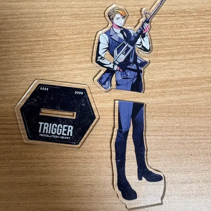 [BUNJANG] Reverberation Acrylic Stand / 리레볼루션 아크릴