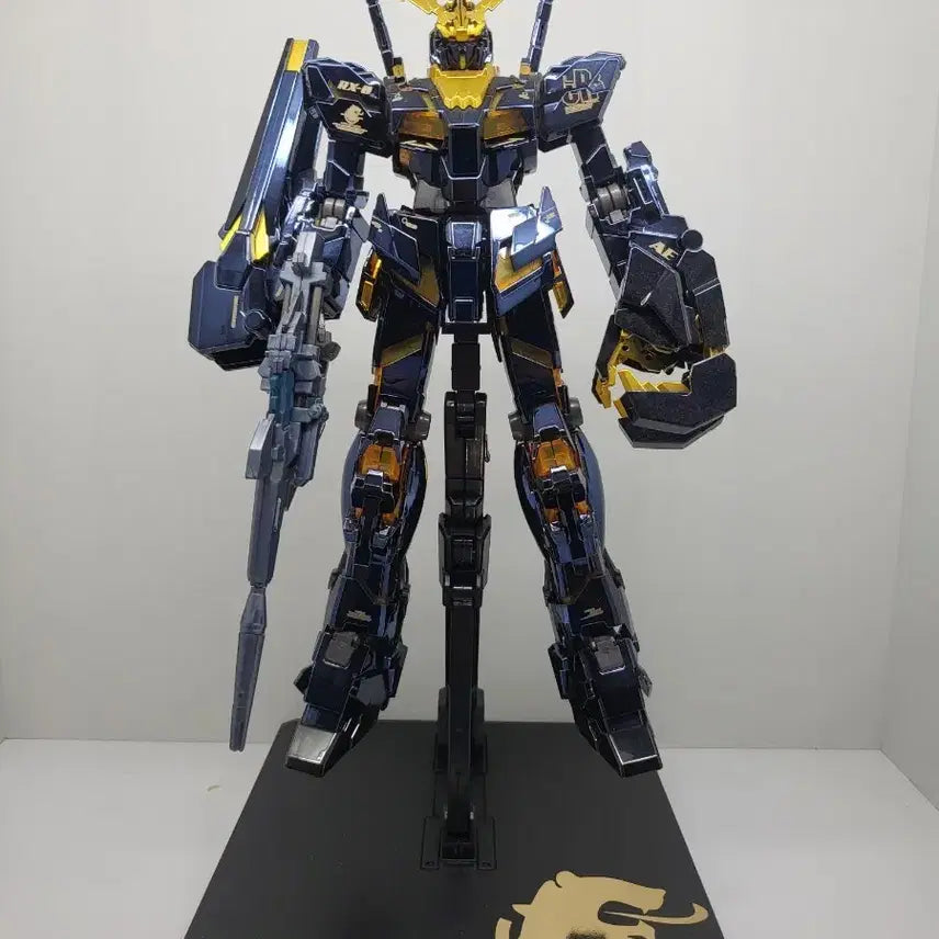 [BUNJANG] Bandai MG 1/100 Banshee Titanium Finish Model Kit / 반다이 MG 1 / 100 벤시 티타늄피니쉬