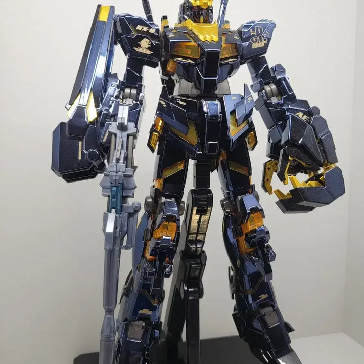 [BUNJANG] Bandai MG 1/100 Banshee Titanium Finish Model Kit / 반다이 MG 1 / 100 벤시 티타늄피니쉬