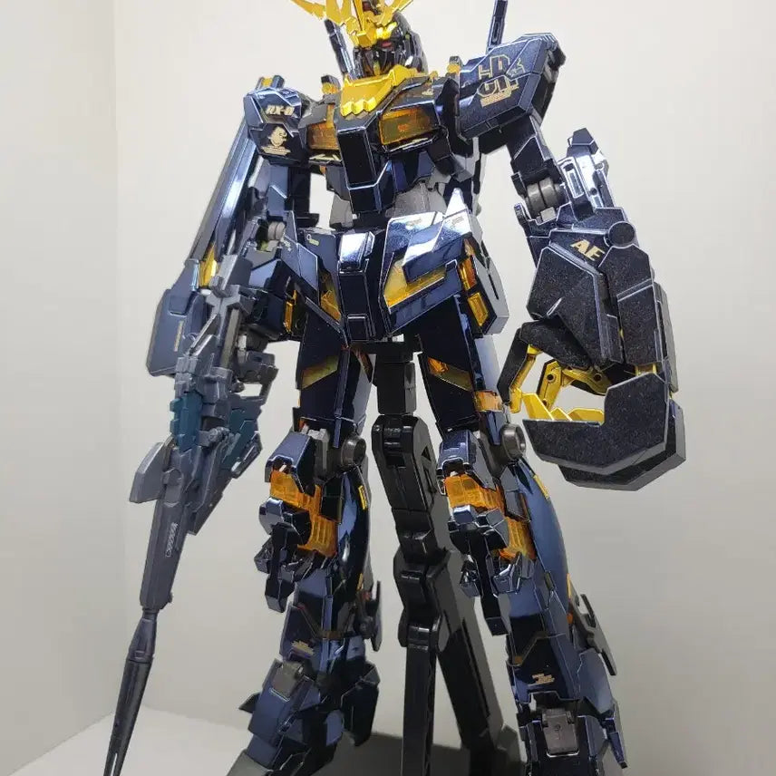 [BUNJANG] Bandai MG 1/100 Banshee Titanium Finish Model Kit / 반다이 MG 1 / 100 벤시 티타늄피니쉬
