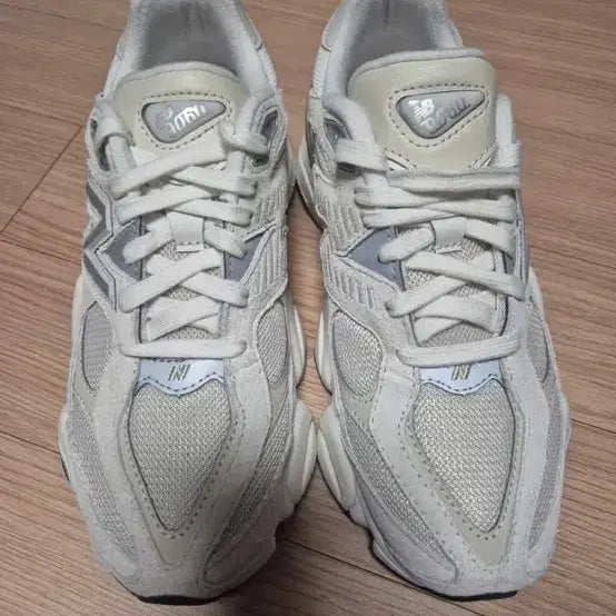 [BUNJANG] New Balance 9060 Sneakers Ivory / 뉴발란스 9060 아이보리 스니커즈