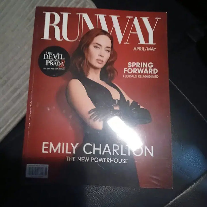 [BUNJANG] The Devil Wears Prada 2 Special Screening Runway Magazine / 악마는 프라다를 입는다 2  특전  런웨이 매거진 특별상영회