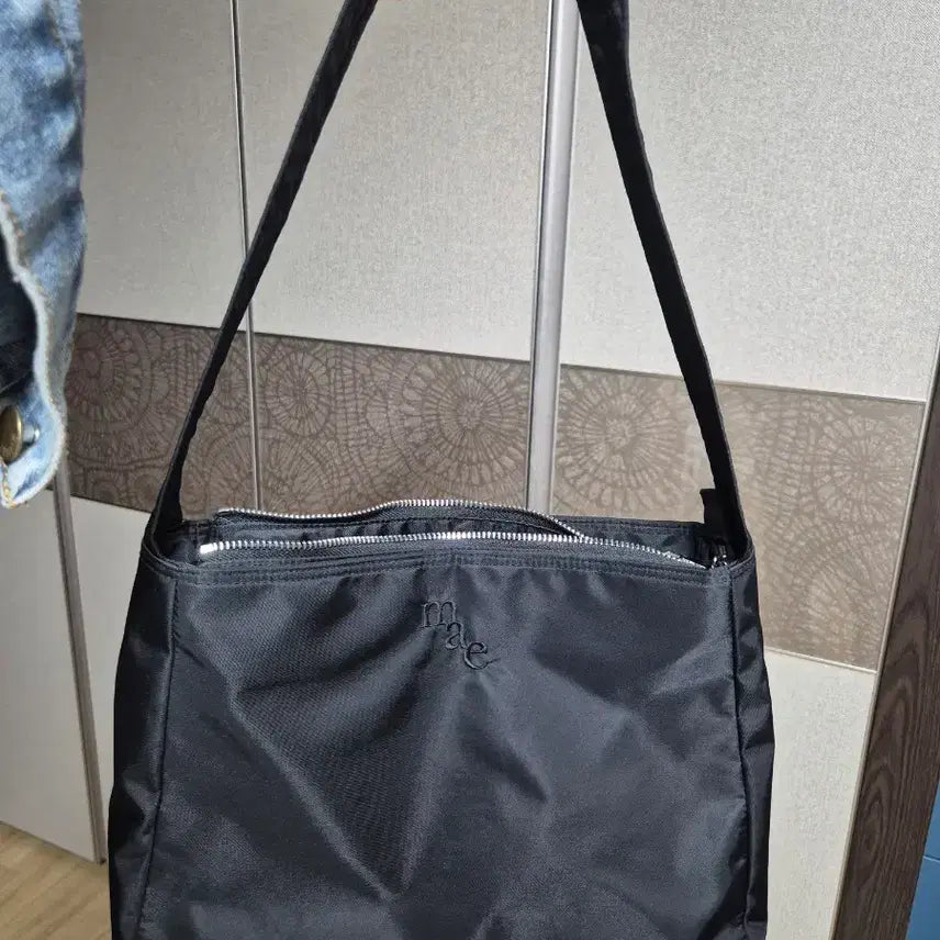 [BUNJANG] Mook &amp; Ebony Black Shoulder Bag / 무크앤에보니 블랙  숄더백
