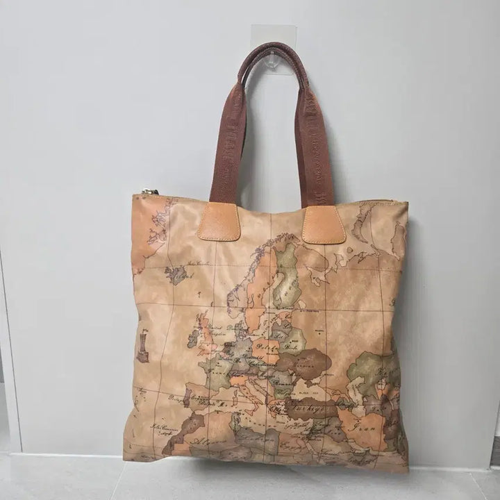[BUNJANG] Martini Big Size World Map Pattern Tote Bag / 마르티니 빅사이즈 세계지도 패턴 토트백 남녀공용