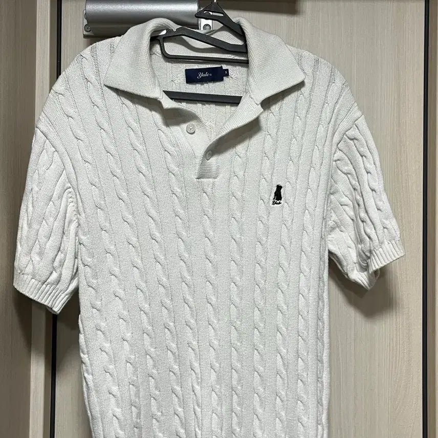 [BUNJANG] YALE Cable Knit Short Sleeve Polo Ivory / 예일 케이블 니트 반팔 폴로 아이보리