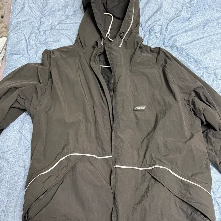 [BUNJANG] Palace Windbreaker Jacket Black L / [L] 팔라스 바람막이