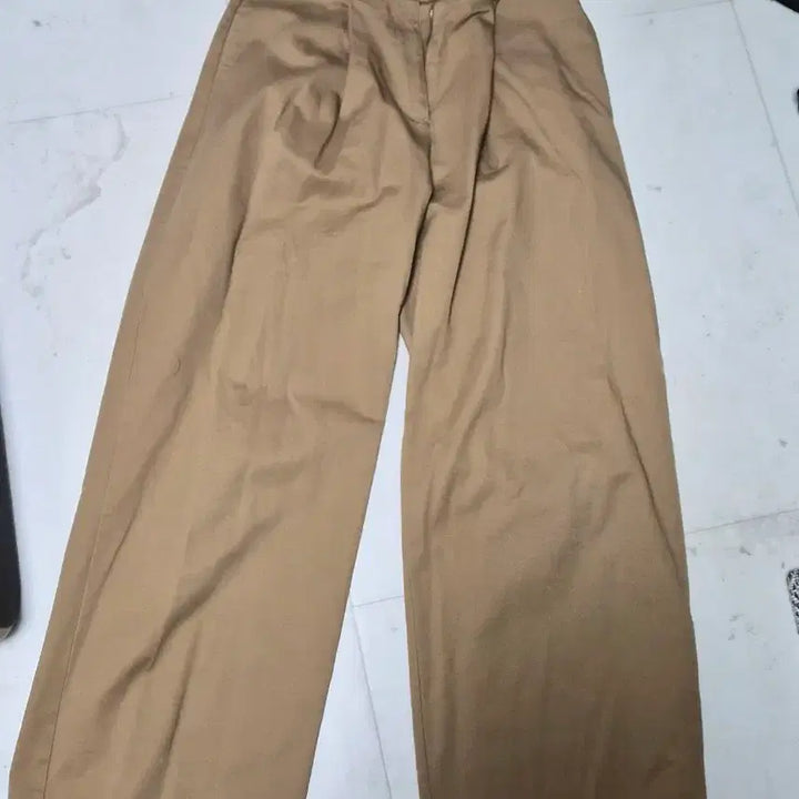 [BUNJANG] Wide Pintuck Cotton Pants - Beige, Size 2 / 와이드 핀턱 베이지 면바지 2사이즈