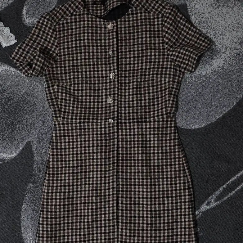 [BUNJANG] Maje RITAE Detachable Collar Jewel Button Plaid Mini Dress / maje 마쥬 탈부착카라 쥬얼버튼 체크 원피스 55