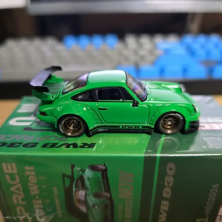[BUNJANG] Poprace HEC RWB Porsche / 팝레이스 HEC RWB 포르쉐