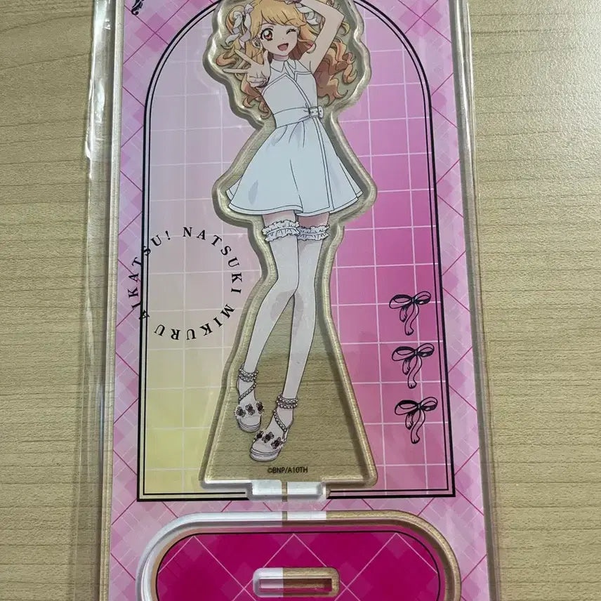 [BUNJANG] Aikatsu! Mikutsu Miru Aviot Acrylic Stand / 아이카츠 아이엠스타 미쿠르 미르 aviot 아크릴