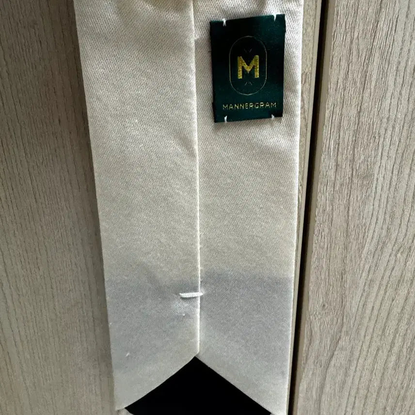 [BUNJANG] Mannergram Silk Tie / 매너그램 실크타이