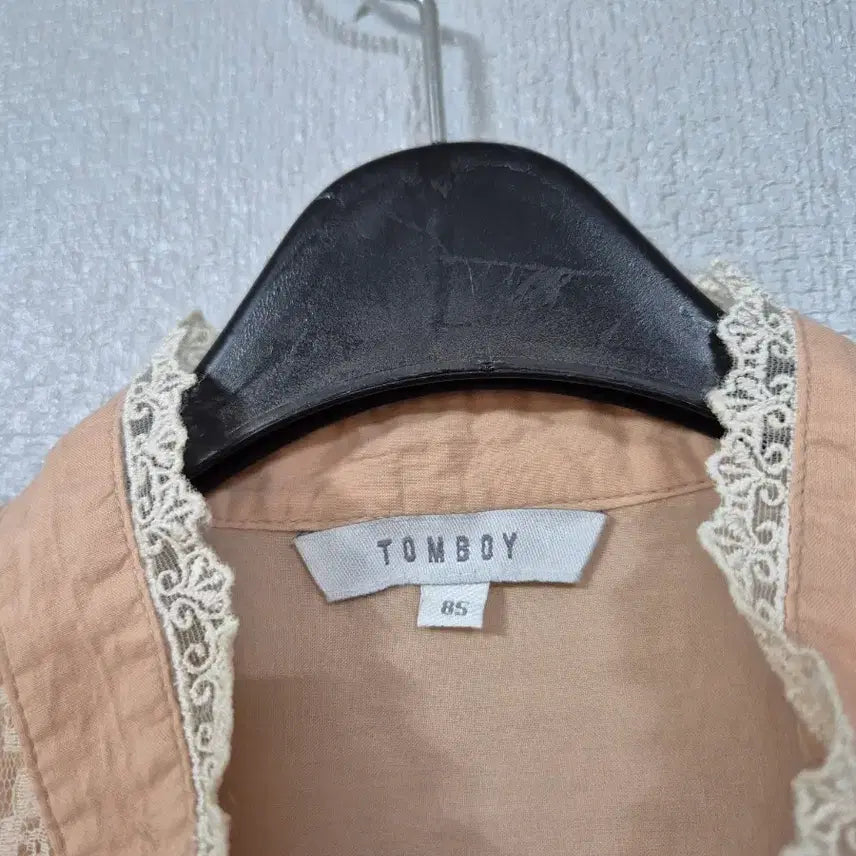 [BUNJANG] Tomboy Lace Panel Cotton Blouse Size 55 / 톰보이 레이스배색 아사면 블라우스 55