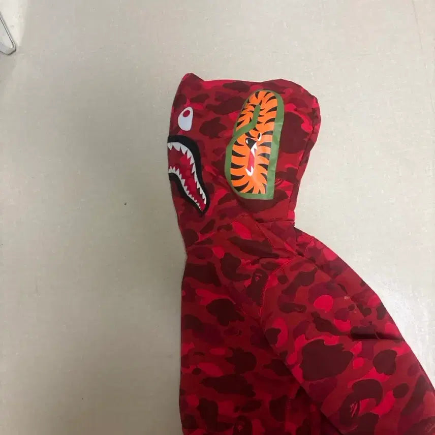 [BUNJANG] BAPE Shark Hoodie Red / 베이프 샤크 후드집업 레드