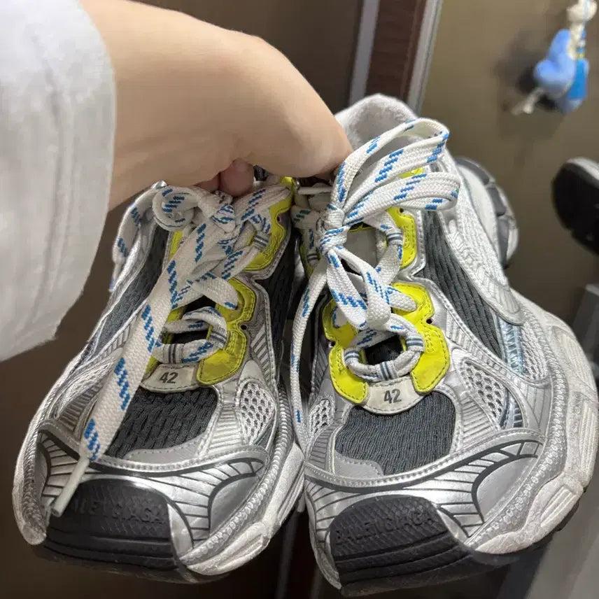 [BUNJANG] Balenciaga 3XL Sneakers Silver Size 42 / 발렌시아가 3xl