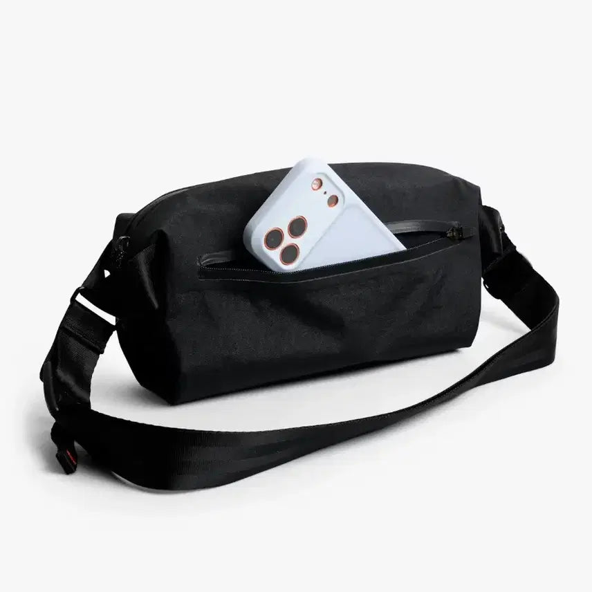 [BUNJANG] Bellroy Carryology Essential Sling Bag Black / 벨로이 캐리올로지 에센셜 슬링백 블랙 팝니다.