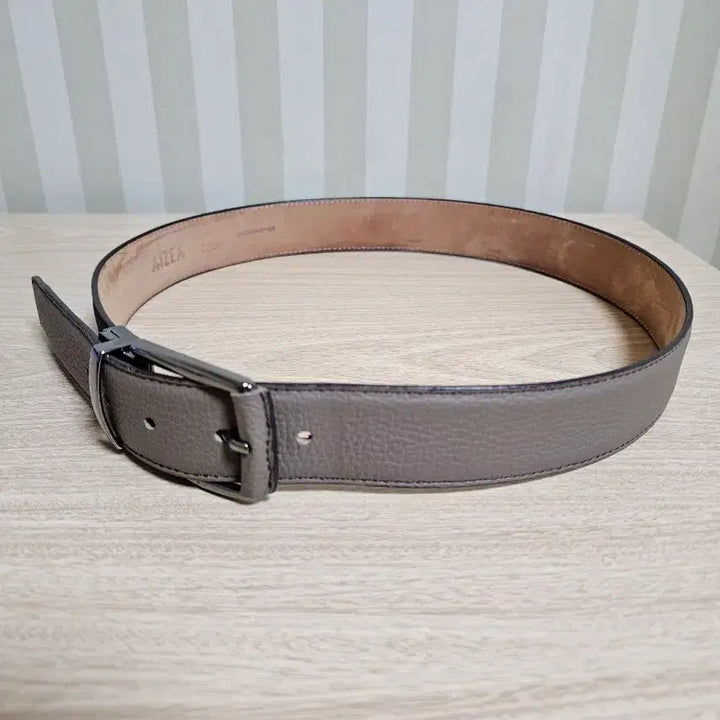 [BUNJANG] AIZEA Leather Belt Beige / 맨온더분 벨트 레더 FREE