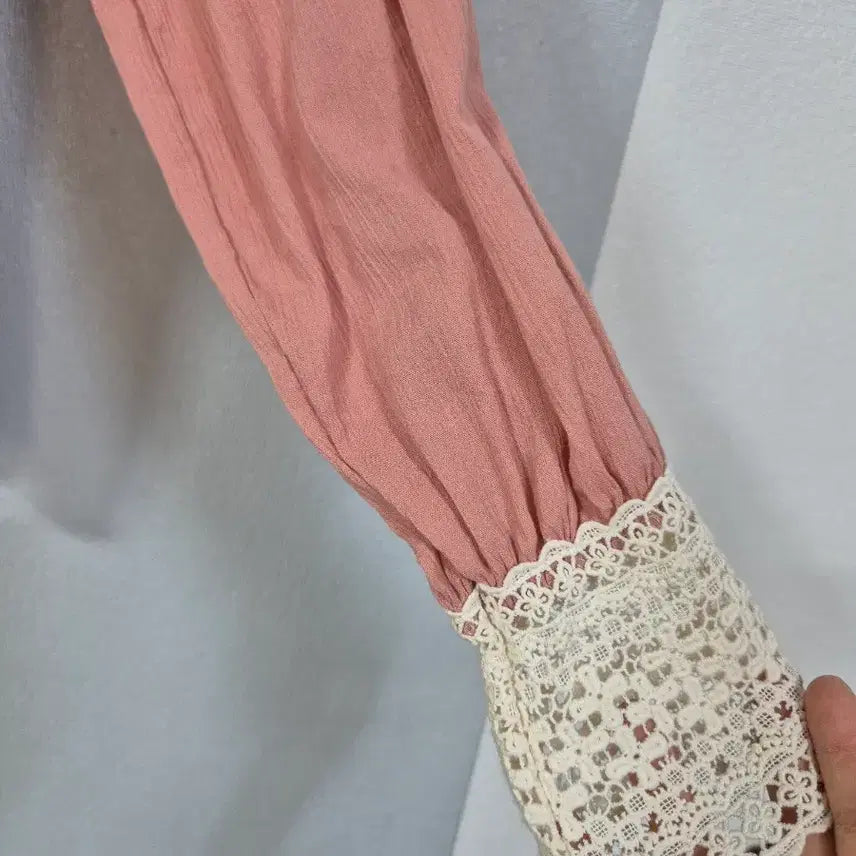 [BUNJANG] PRORSUM Frill Lace Sleeve Blouse Pink / PRORSUM 프릴 블라우스 핑크 레이스 소매 66전후