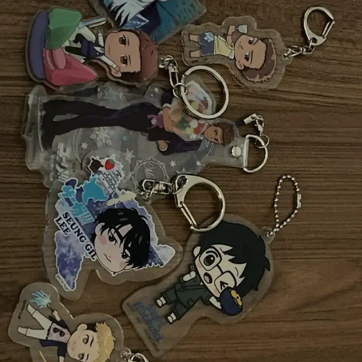 [BUNJANG] Yuri!!! on Ice Rubber Strap, Acrylic Charm, and Keychain Bundle Set / 유리온아이스 일괄 판매