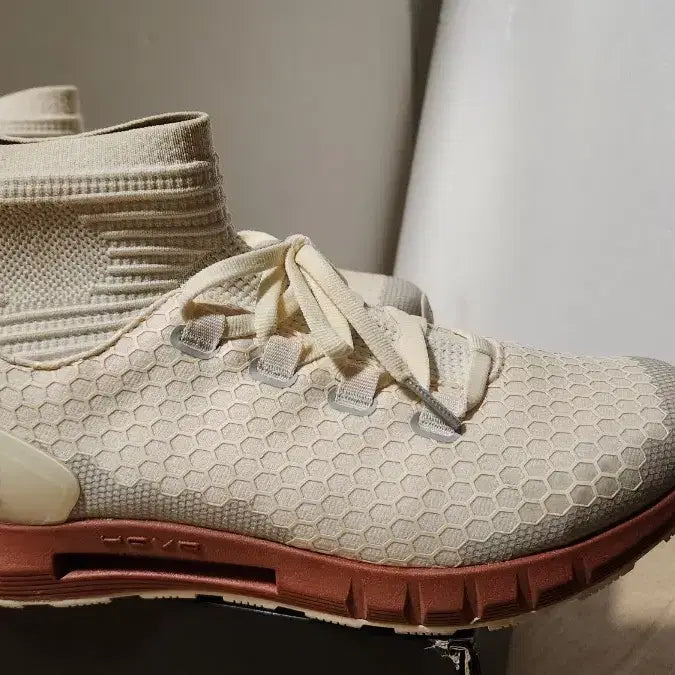 [BUNJANG] Under Armour HOVR Reactor Mid Sneakers Beige / 235추천 언더아머 호버 리액터 미드,상태굿