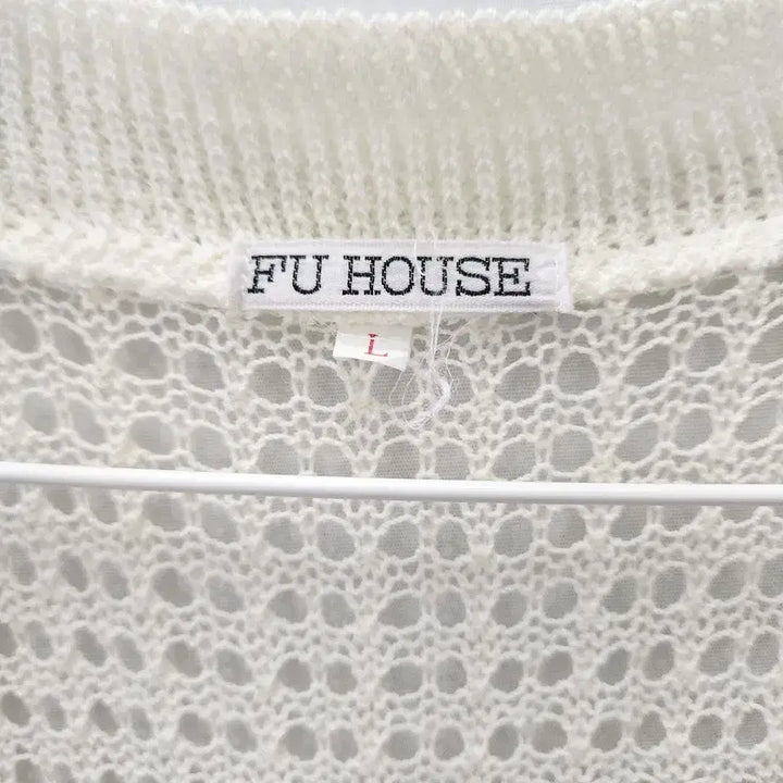 [BUNJANG] Vintage Fairy Punching Cream Knit Vest (L) / 빈티지 페어리 펀칭 크림 니트 조끼 L MADE IN JAPAN