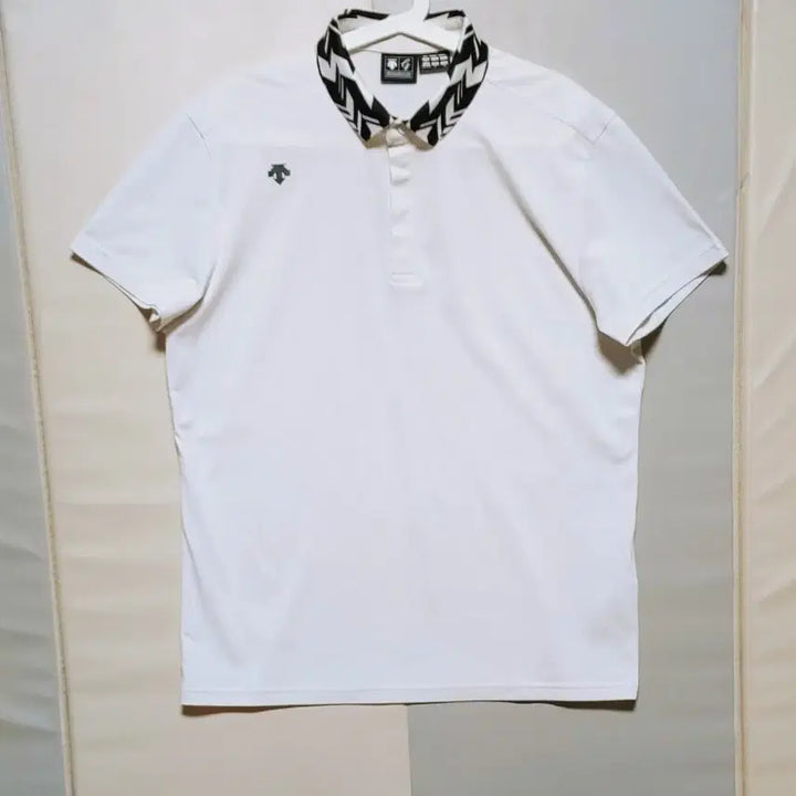 [BUNJANG] Descente Collar Short Sleeve T-Shirt White XXL / [XXL] 데상트 카라 반팔티 화이트396