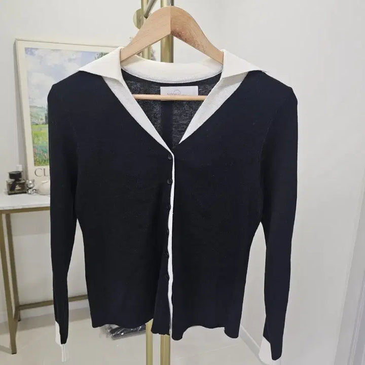 [SOLD OUT] 레이어드 이중 카라가디건