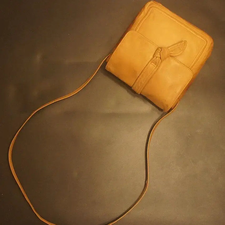 [BUNJANG] Crossbody Bag Leather Bag Vintage Bag Unisex / 7120 크로스가방 크로스백 가죽백 가죽가방 빈티지가방 여성가방 남자백