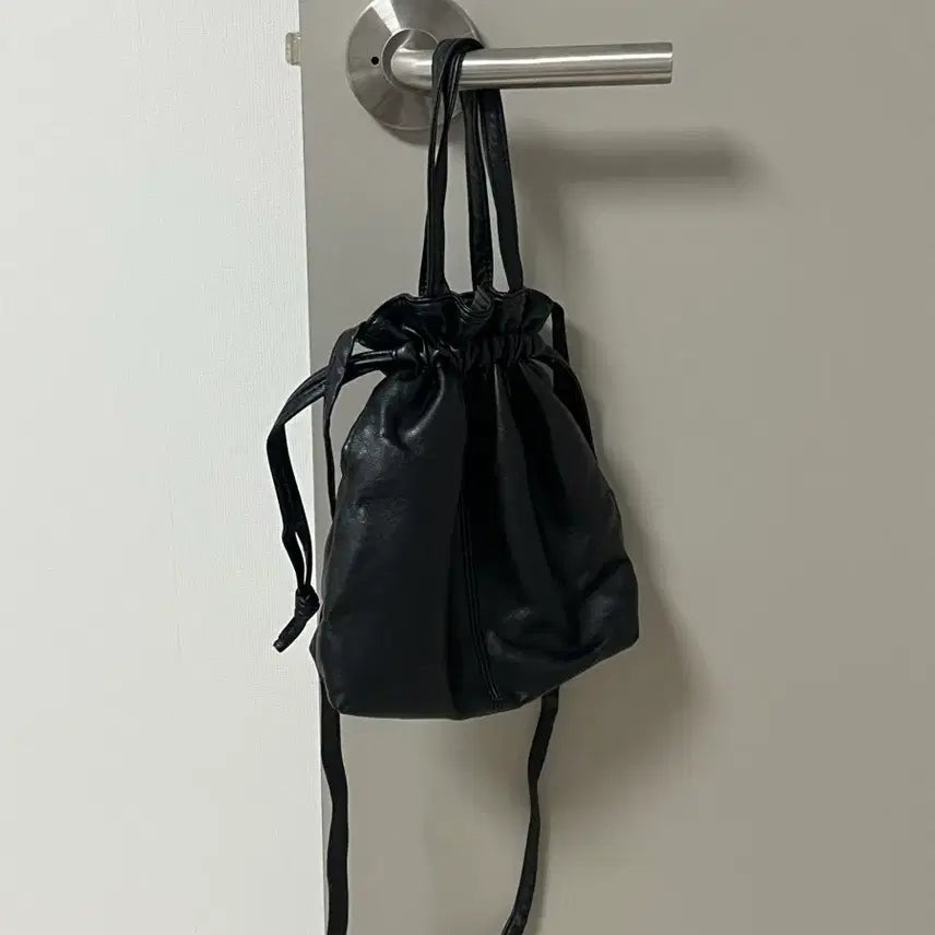 [BUNJANG] Eunoia Drawstring Bag / 유노이아 복조리백