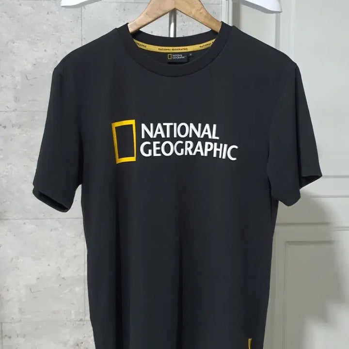 [BUNJANG] National Geographic Round Short-Sleeve T-Shirt / 내셔널디오그래픽 라운드 반팔티 95