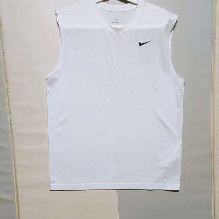 [BUNJANG] Nike Sleeveless Shirt White XL / [XL] 나이키 나시티 화이트175