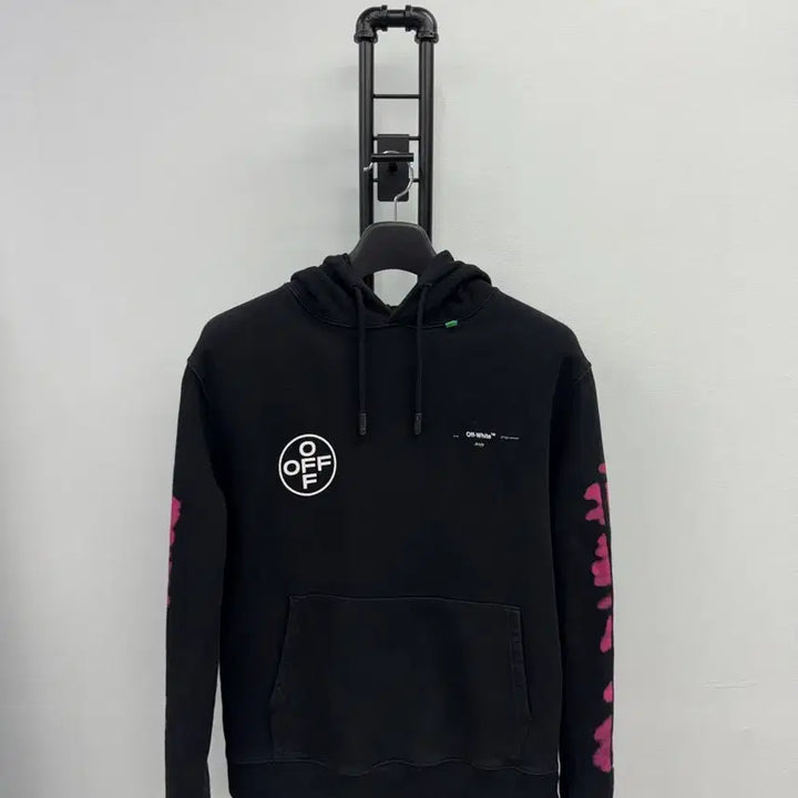 [BUNJANG] Off-White Arrow Hoodie Black (M) / [세븐럭셔리샵] (M) 오프화이트 애로우 후드티