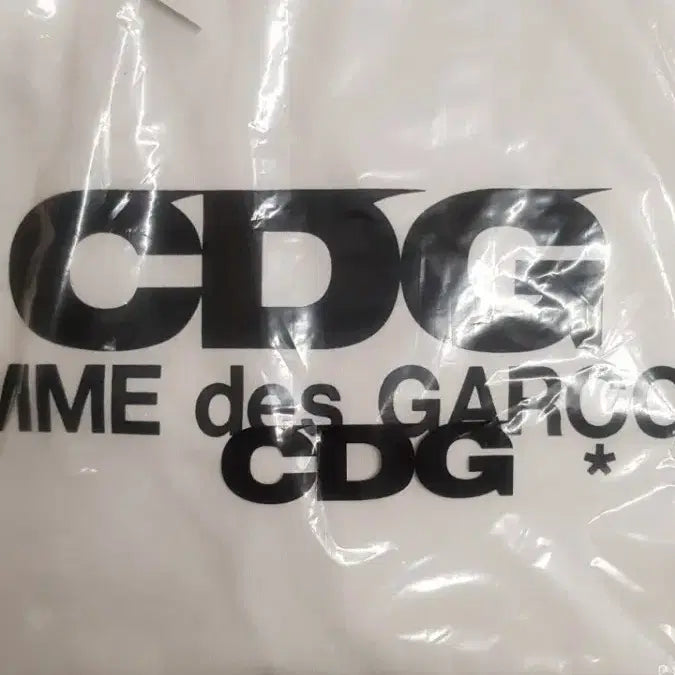 [BUNJANG] Comme des Garçons CDG Short Sleeve T-shirt / 정품/무료배송) 꼼데가르송 CDG 반팔티 , 블랙 화이트