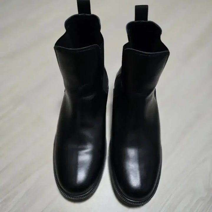 [BUNJANG] Black Leather Chelsea Boots / 블랙 레더 첼시 부츠