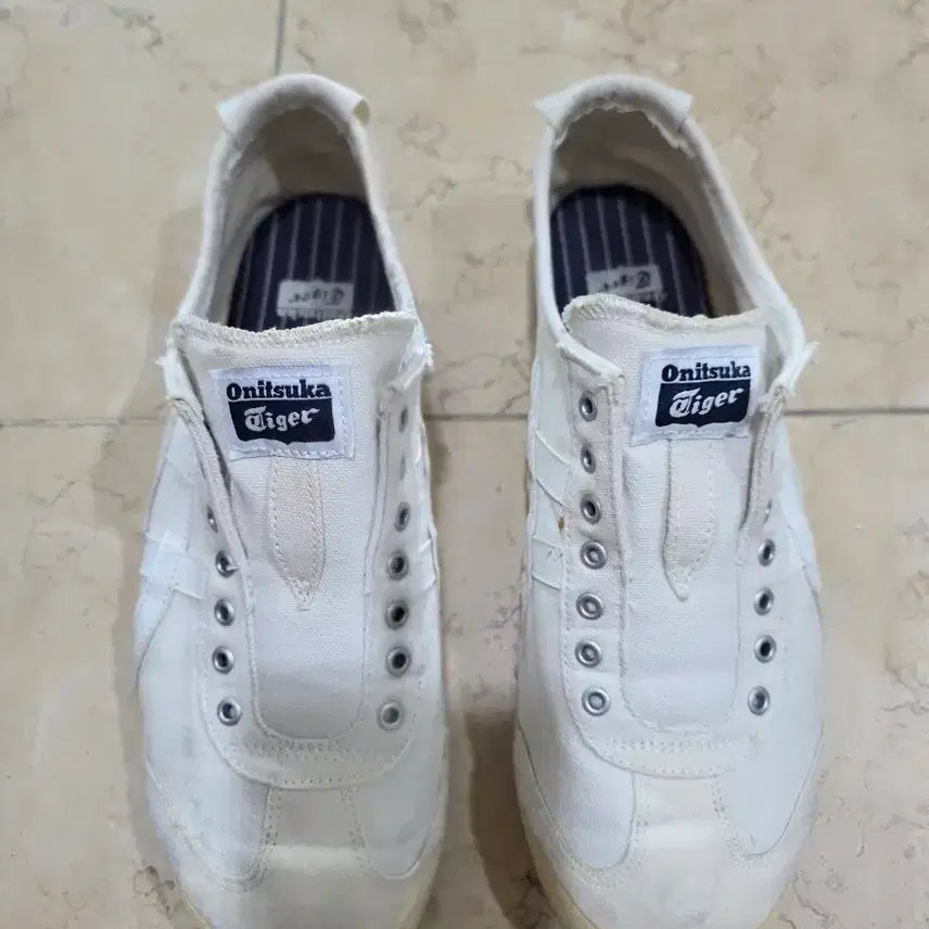 [BUNJANG] Onitsuka Tiger White Sneakers Size 265 / 오니츠카타이이거 스니커즈 265 팔아요