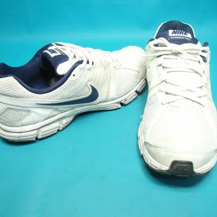 [BUNJANG] Nike Downshifter 5 Athletic Shoes / 270/r1-566/나이키 다운쉬프터 5 운동화/구제특별시