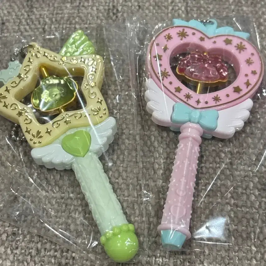 [BUNJANG] Sanrio Secret Sparkle Stick Charm My Melody, Pochacco / 산리오 시크릿 반짝 스틱 참 포차코 마이멜로디