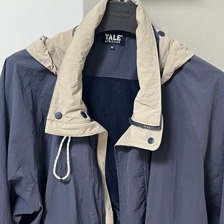 [BUNJANG] Yale Windbreaker / 예일 윈드브레이커