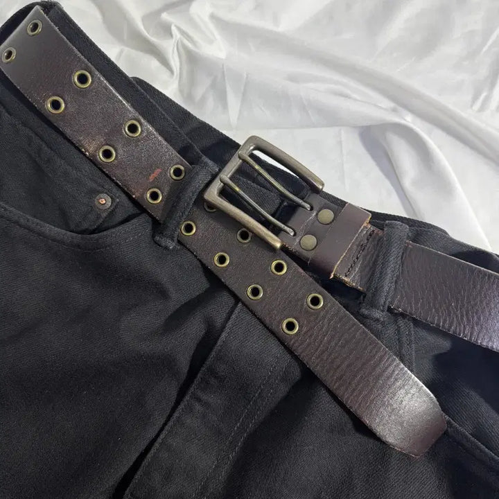 [BUNJANG] Vintage Eyelet Leather Belt / 빈티지 아일렛 레더 벨트