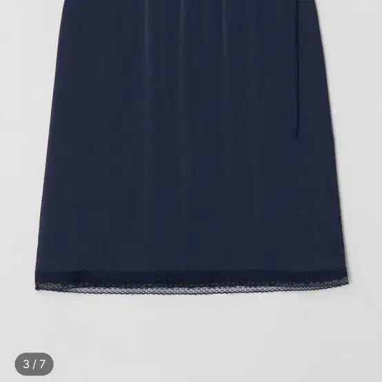 [BUNJANG] YURAGO Satin Lace Midi Skirt / 유라고 새틴 레이스 미디 스커트 satin lace midi skirt